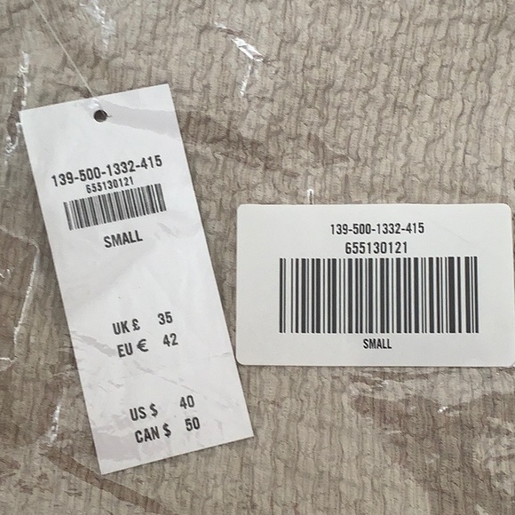 Abecrombie & FITCH Textured Baby Tee, Light brown - Picture 3 of 3